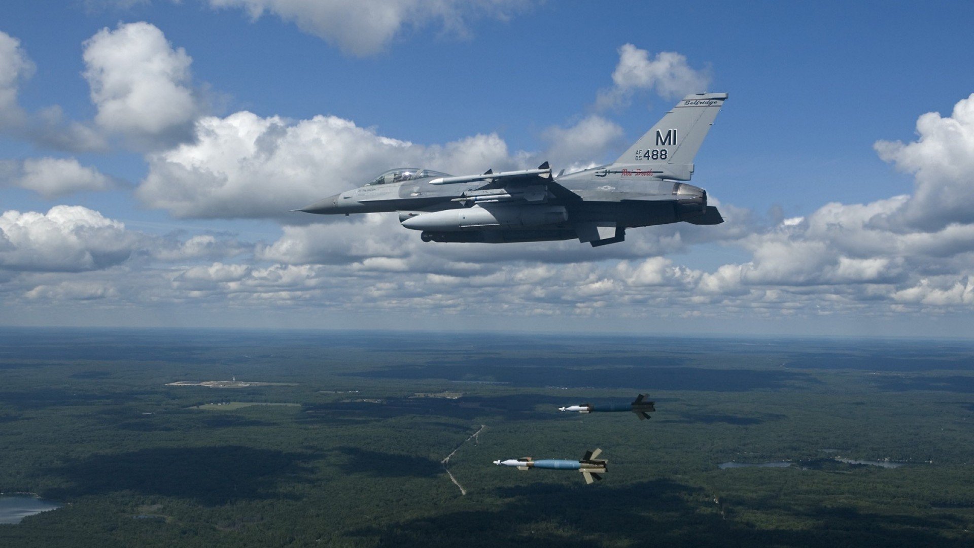 全民健身背景下社区体育空间优化策略研究，社区全民健身中心建设标准