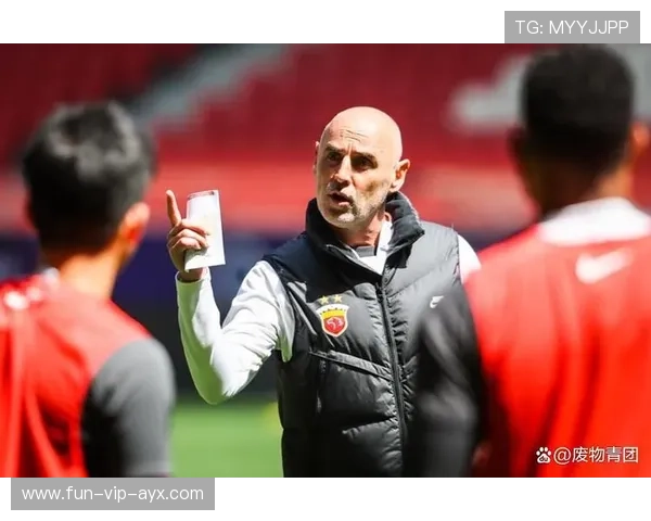 主帅公开喊话高层希望获得支持 主帅公开喊话高层希望获得支持